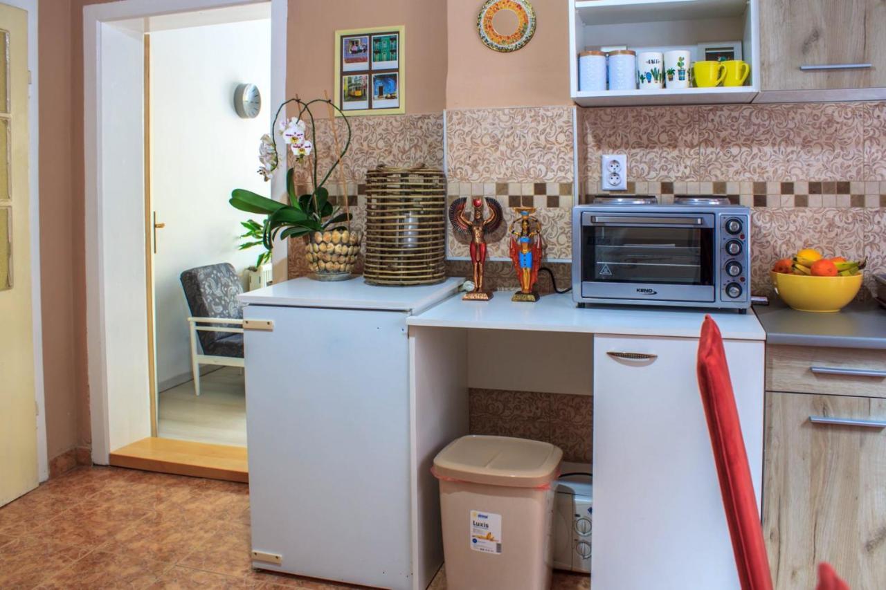 Bb Downtown Apartment Баїна-Башта Екстер'єр фото