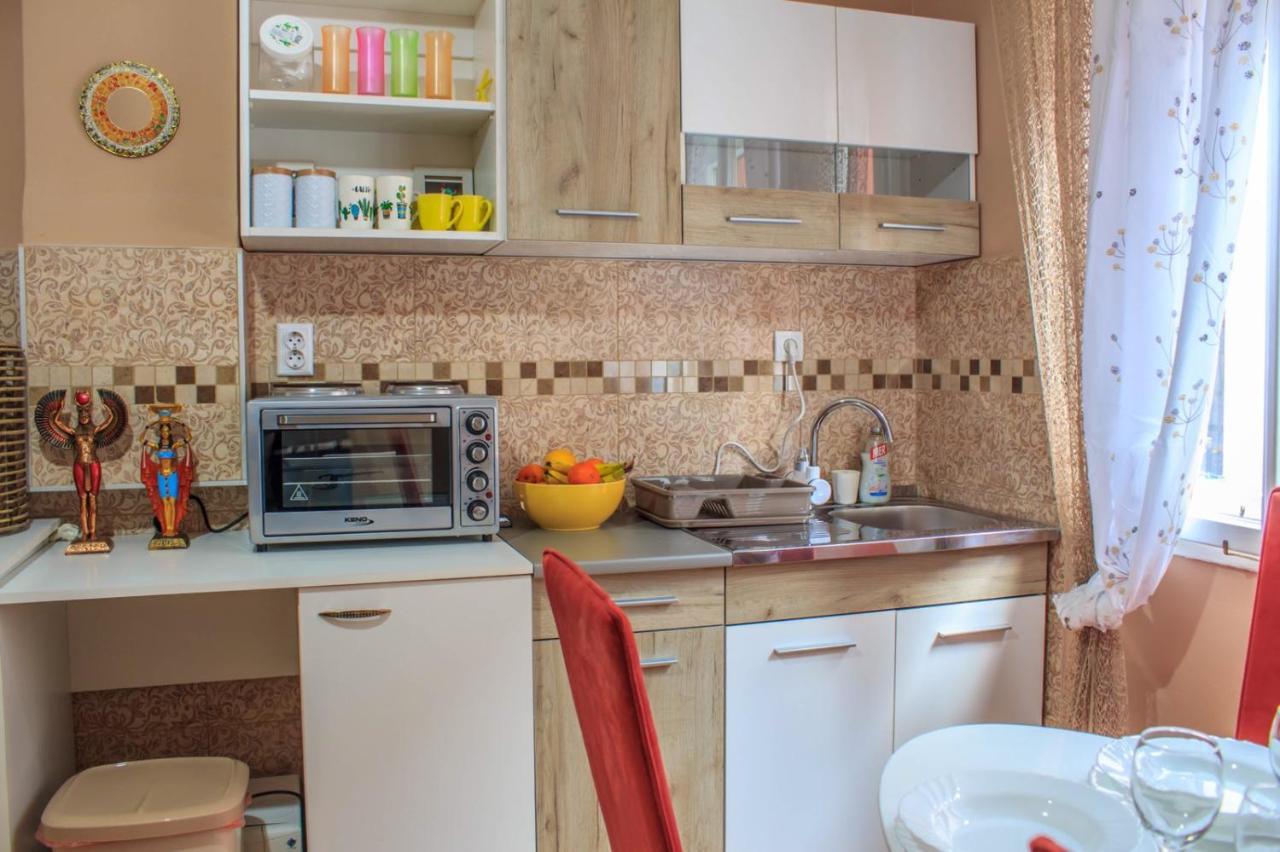 Bb Downtown Apartment Баїна-Башта Екстер'єр фото