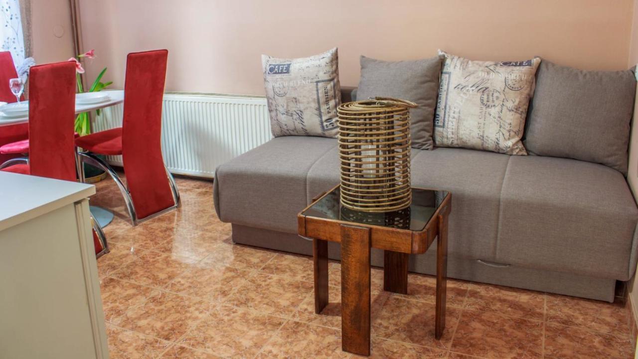 Bb Downtown Apartment Баїна-Башта Екстер'єр фото