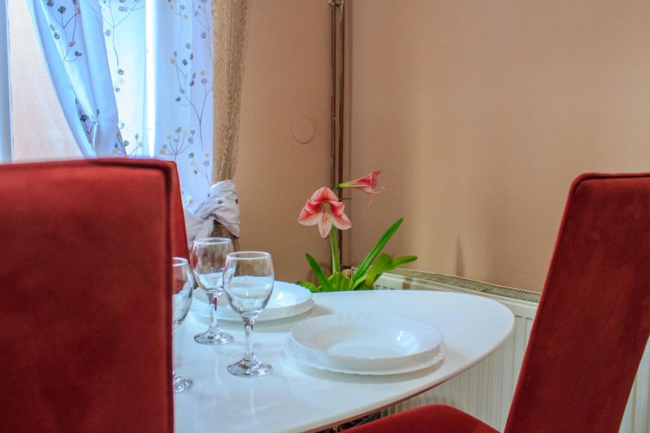 Bb Downtown Apartment Баїна-Башта Екстер'єр фото